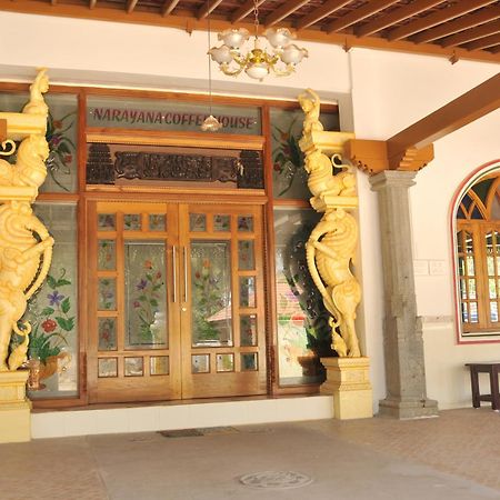Chettinaadu Narayana Vilas Kānādukāttān Exterior foto